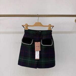🚩steal authentic Miu Miu Tartan Mini Skirt with Velvet Pockets